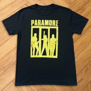 Paramore Band Graphic T-Shirt Black Merch